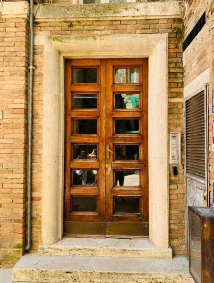Stay Home Experience Perugia Bagian luar foto